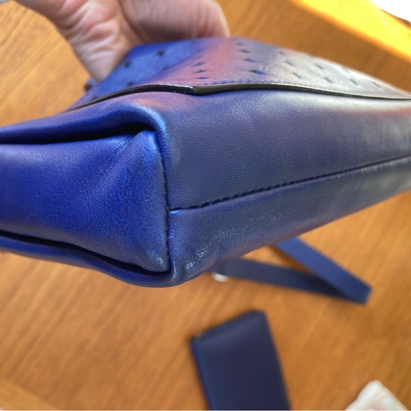 Marc Jacobs crossbody purse and matching wallet, cobalt blue leather, EUC - Picture 8 of 16